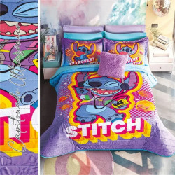 Edredón Neo Stitch vibes...